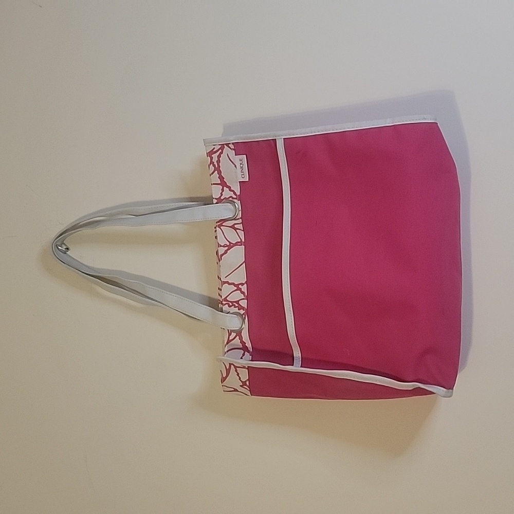 Clinique bag